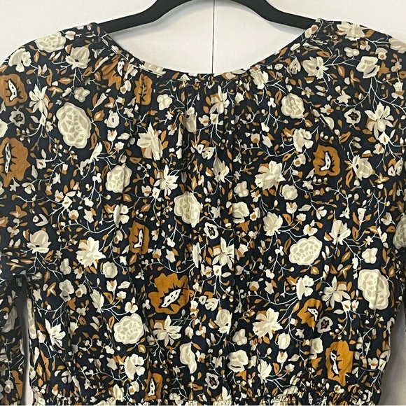 Universal Threads navy gold cream peplum style elastic waist blouse. size Small - Picture 8 of 15